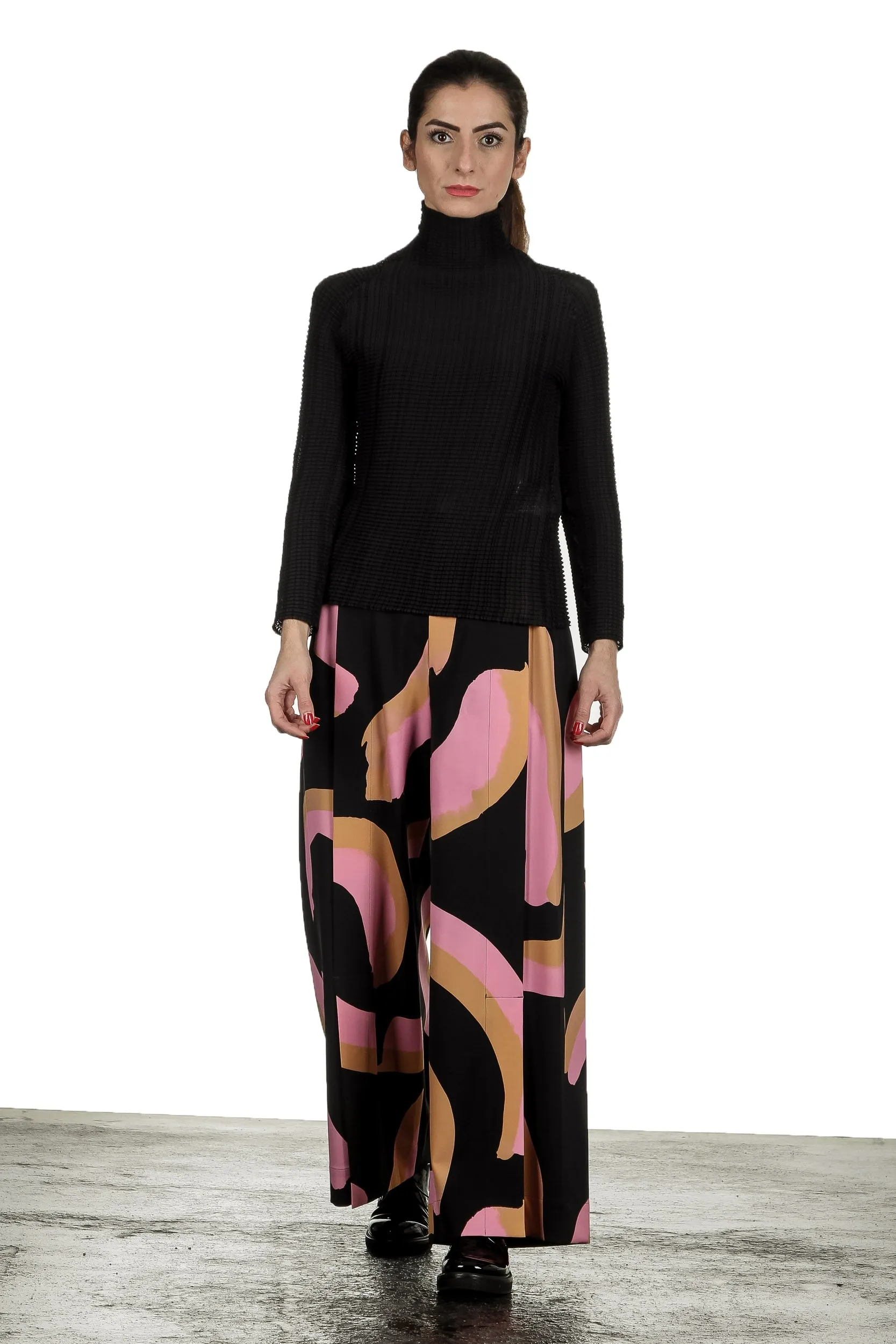 Issey Miyake Avantgarde Damen Hose mit Print mehrfarbig